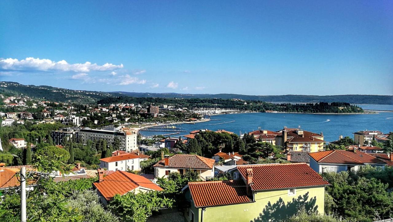 Apartmaji Vila Antonia Portorož Kültér fotó